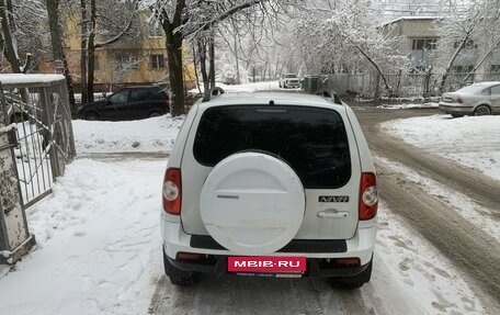 Chevrolet Niva I рестайлинг, 2012 год, 690 000 рублей, 3 фотография