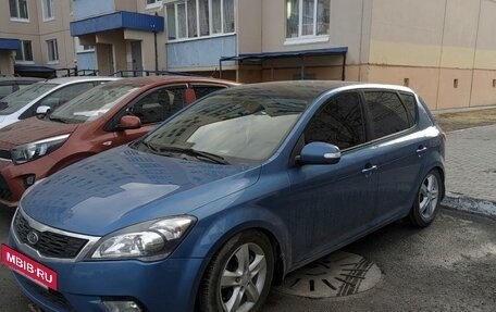 KIA cee'd I рестайлинг, 2010 год, 850 000 рублей, 5 фотография