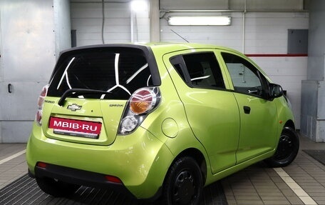 Chevrolet Spark III, 2011 год, 590 000 рублей, 5 фотография