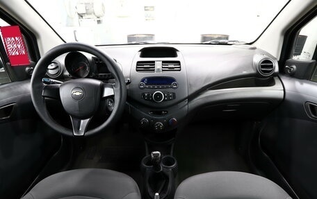 Chevrolet Spark III, 2011 год, 590 000 рублей, 14 фотография