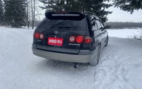 Toyota Caldina, 1999 год, 685 000 рублей, 2 фотография