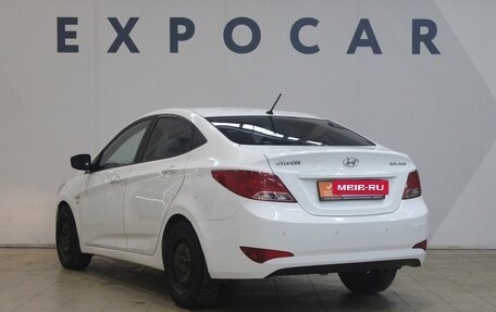 Hyundai Solaris II рестайлинг, 2014 год, 1 000 000 рублей, 3 фотография