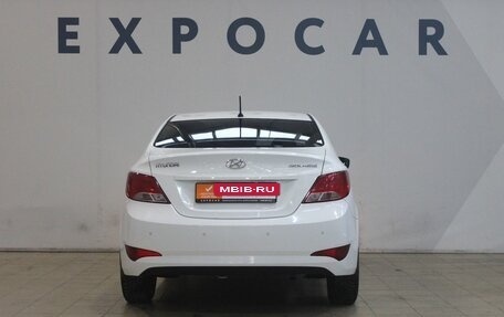 Hyundai Solaris II рестайлинг, 2014 год, 1 000 000 рублей, 4 фотография