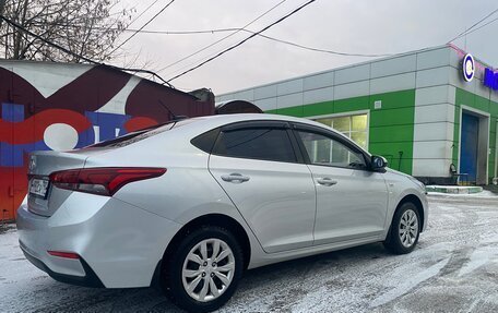 Hyundai Solaris II рестайлинг, 2017 год, 1 400 000 рублей, 5 фотография