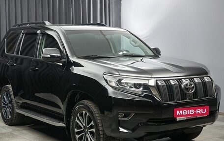 Toyota Land Cruiser Prado 150 рестайлинг 2, 2019 год, 5 497 000 рублей, 3 фотография