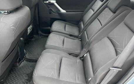 Toyota Verso I, 2011 год, 875 000 рублей, 5 фотография