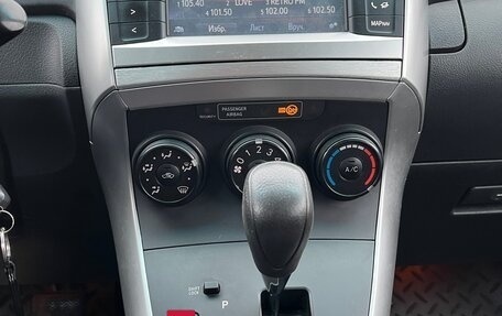 Toyota Verso I, 2011 год, 875 000 рублей, 11 фотография