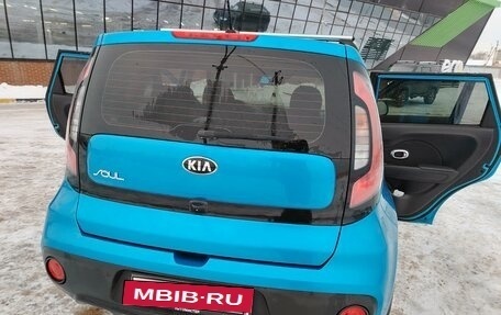 KIA Soul II рестайлинг, 2017 год, 1 580 000 рублей, 10 фотография