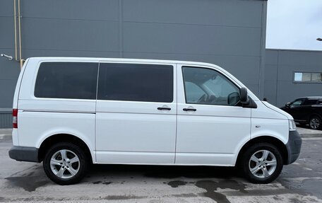 Volkswagen Transporter T5 рестайлинг, 2007 год, 1 050 000 рублей, 7 фотография