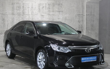 Toyota Camry, 2015 год, 1 945 000 рублей, 3 фотография