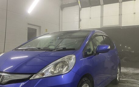 Honda Fit III, 2010 год, 850 000 рублей, 6 фотография