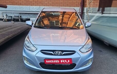 Hyundai Solaris II рестайлинг, 2012 год, 1 050 000 рублей, 17 фотография