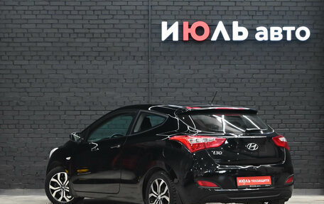 Hyundai i30 II рестайлинг, 2013 год, 990 000 рублей, 4 фотография