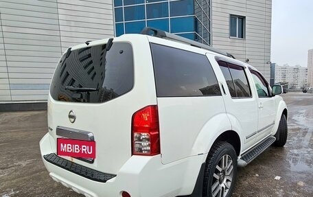 Nissan Pathfinder, 2011 год, 1 850 000 рублей, 3 фотография