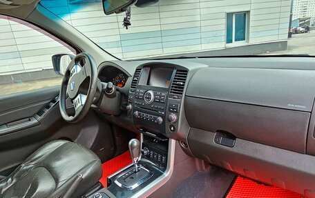 Nissan Pathfinder, 2011 год, 1 850 000 рублей, 22 фотография