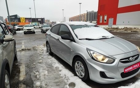 Hyundai Solaris II рестайлинг, 2013 год, 715 000 рублей, 10 фотография