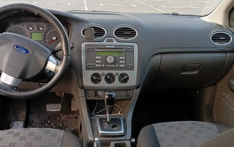 Ford Focus II рестайлинг, 2005 год, 430 000 рублей, 4 фотография