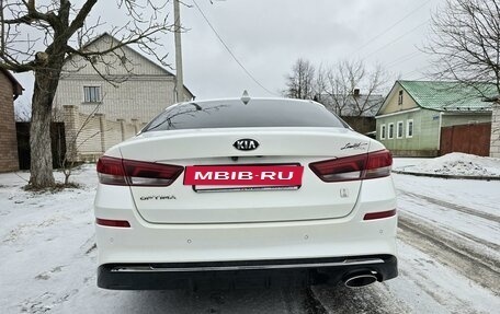 KIA Optima IV, 2019 год, 1 999 999 рублей, 3 фотография