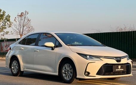 Toyota Corolla, 2021 год, 1 686 000 рублей, 3 фотография