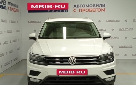 Volkswagen Tiguan II, 2017 год, 2 149 000 рублей, 2 фотография