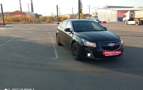 Chevrolet Cruze II, 2014 год, 930 000 рублей, 2 фотография