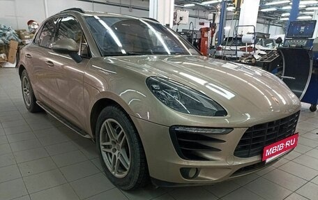 Porsche Macan I рестайлинг, 2016 год, 3 697 000 рублей, 3 фотография