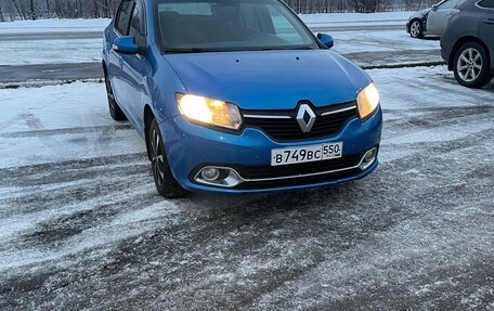 Renault Logan II, 2014 год, 580 000 рублей, 1 фотография