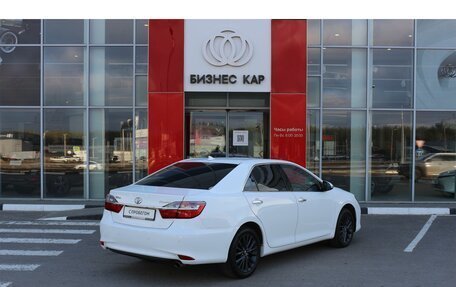 Toyota Camry, 2017 год, 2 450 000 рублей, 9 фотография