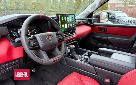 Toyota Tundra, 2023 год, 10 990 000 рублей, 13 фотография