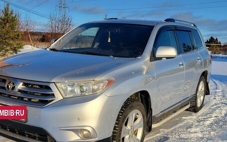 Toyota Highlander III, 2012 год, 1 950 000 рублей, 16 фотография