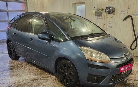 Citroen C4 Picasso II рестайлинг, 2010 год, 740 000 рублей, 8 фотография