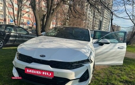 KIA K5, 2021 год, 3 800 000 рублей, 2 фотография