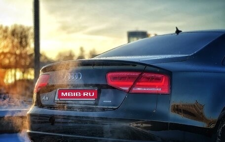 Audi A8, 2012 год, 1 950 000 рублей, 4 фотография