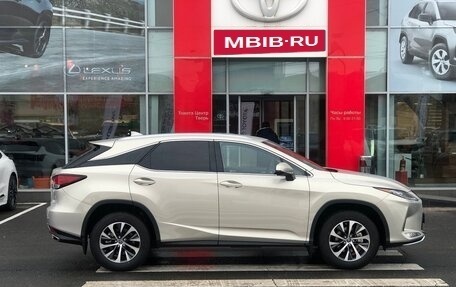 Lexus RX IV рестайлинг, 2022 год, 7 950 000 рублей, 4 фотография