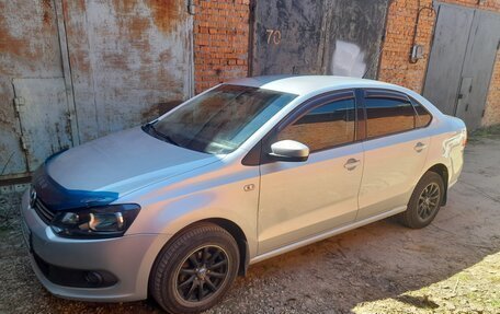 Volkswagen Polo VI (EU Market), 2011 год, 900 000 рублей, 8 фотография