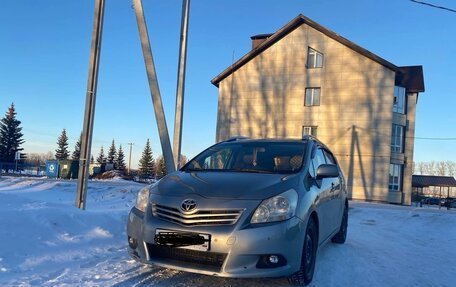 Toyota Verso I, 2011 год, 1 050 000 рублей, 11 фотография