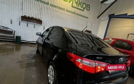 KIA Rio III рестайлинг, 2014 год, 930 000 рублей, 5 фотография