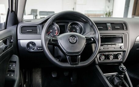 Volkswagen Jetta VI, 2016 год, 1 250 000 рублей, 11 фотография