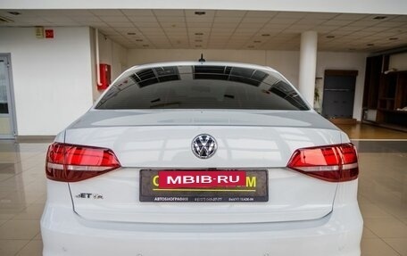 Volkswagen Jetta VI, 2016 год, 1 250 000 рублей, 6 фотография