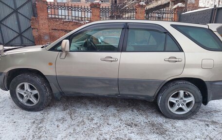 Toyota Harrier, 2002 год, 700 000 рублей, 13 фотография