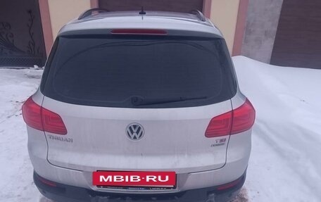 Volkswagen Tiguan I, 2013 год, 1 350 000 рублей, 10 фотография