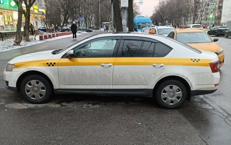 Skoda Octavia, 2015 год, 590 000 рублей, 2 фотография