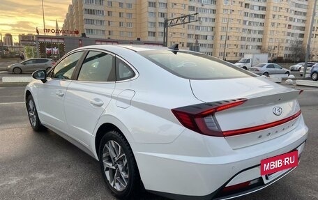 Hyundai Sonata VIII, 2021 год, 2 750 000 рублей, 7 фотография