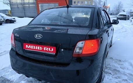 KIA Rio II, 2009 год, 580 000 рублей, 3 фотография