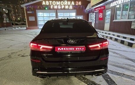 KIA Optima IV, 2018 год, 2 300 000 рублей, 10 фотография