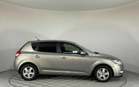 KIA cee'd I рестайлинг, 2010 год, 820 000 рублей, 4 фотография