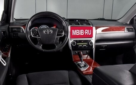 Toyota Camry, 2014 год, 2 089 000 рублей, 6 фотография