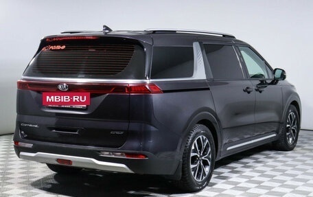 KIA Carnival, 2021 год, 4 200 000 рублей, 5 фотография