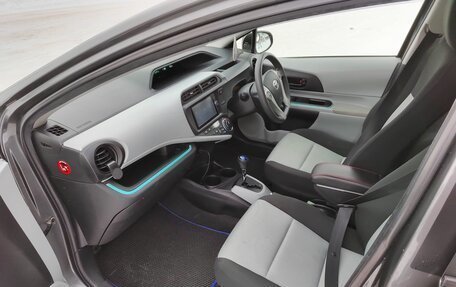 Toyota Aqua I, 2013 год, 1 170 000 рублей, 11 фотография