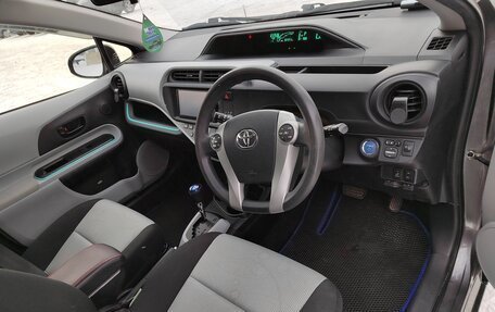 Toyota Aqua I, 2013 год, 1 170 000 рублей, 16 фотография